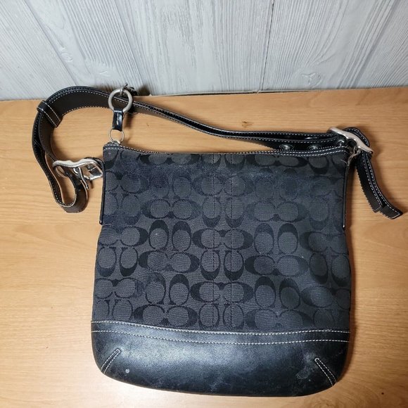 Coach Handbags - Authentic Coach Canvas With Leather Trim Shoulder Bag No G04K-9362 Pre-Owned